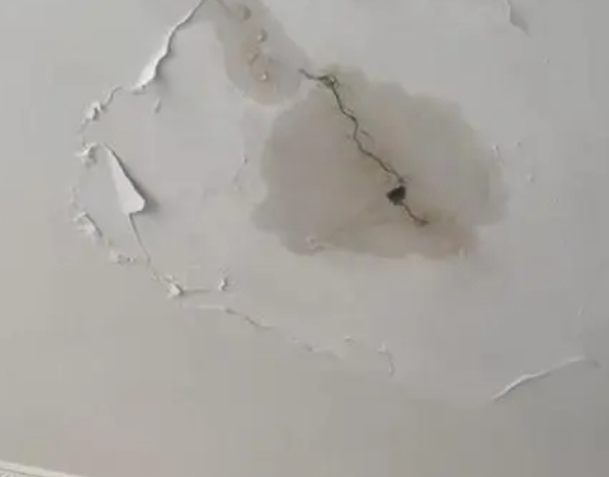 濉溪阳台漏水维修公司分享下屋面防水工程质量问题原因分析